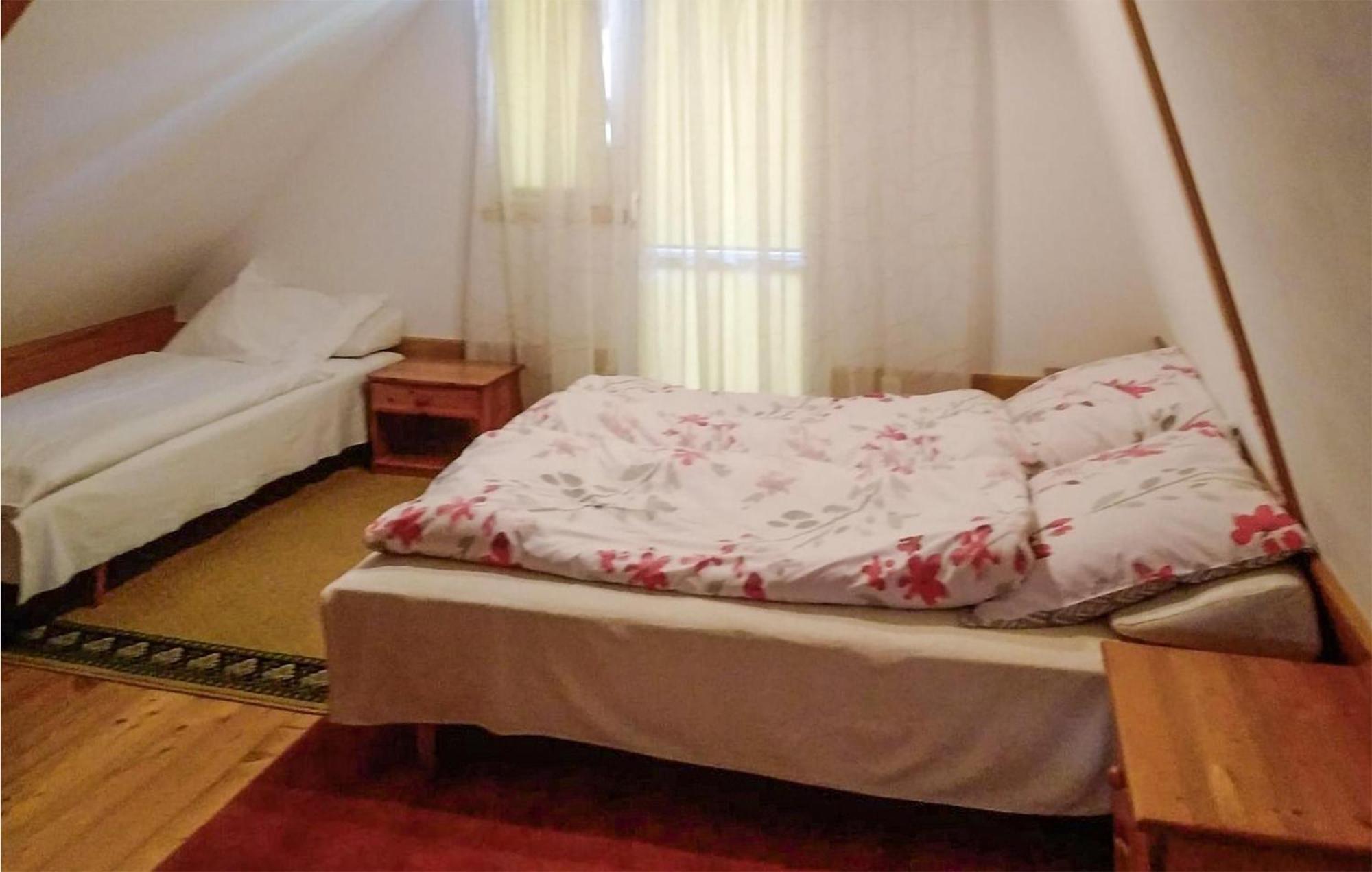 1 Bedroom Cozy Home In Osolin Exterior photo